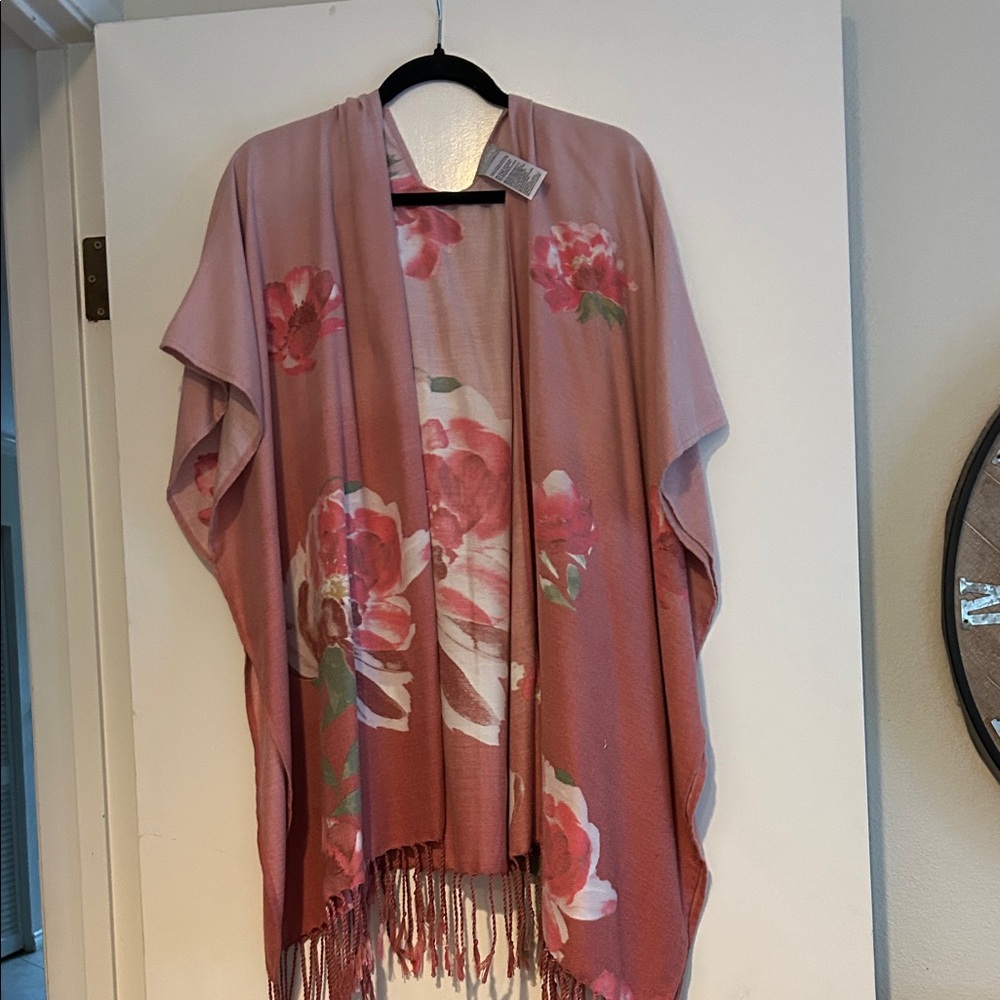 Chico's Elegant Floral Kimono in Pink and Red